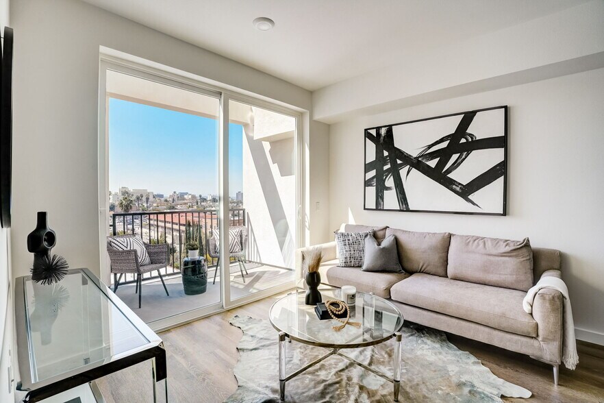 More Photos Of 222 N Alvarado St, Los Angeles Apartments For Sale