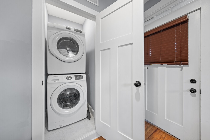 More Photos Of 217 Hood St, Durham Apartments For Sale