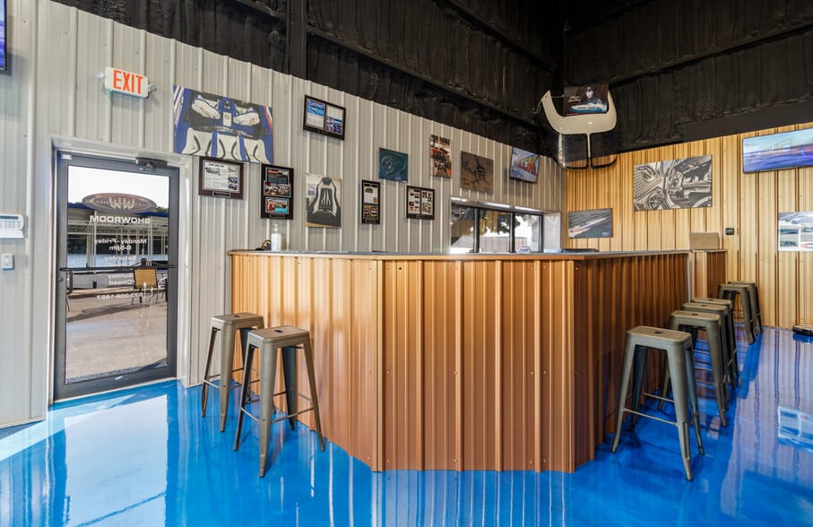 More Photos Of 6550 Pelican Dr, Osage Beach Marina For Sale