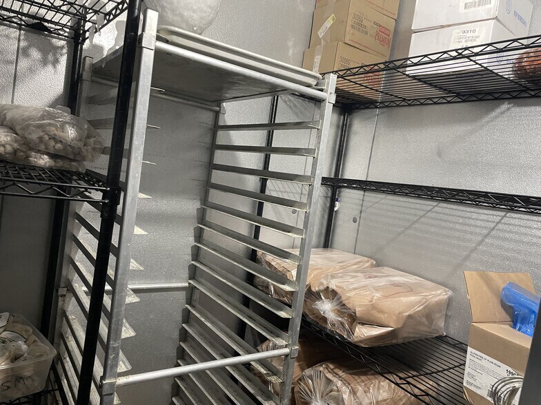 More Photos Of 1017 Highland Ave, Greensburg Restaurant For Sale