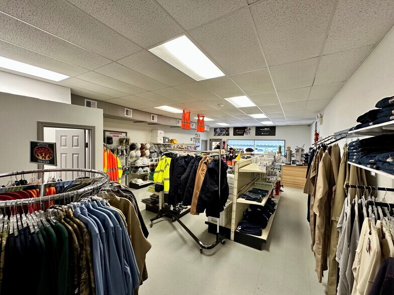 More Photos Of 3587 FM 2668, Bay City Warehouse For Sale