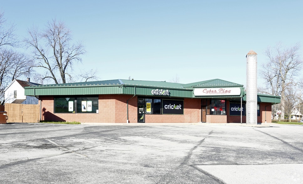 Primary Photo Of 770 Woodville Rd, Toledo Freestanding For Lease