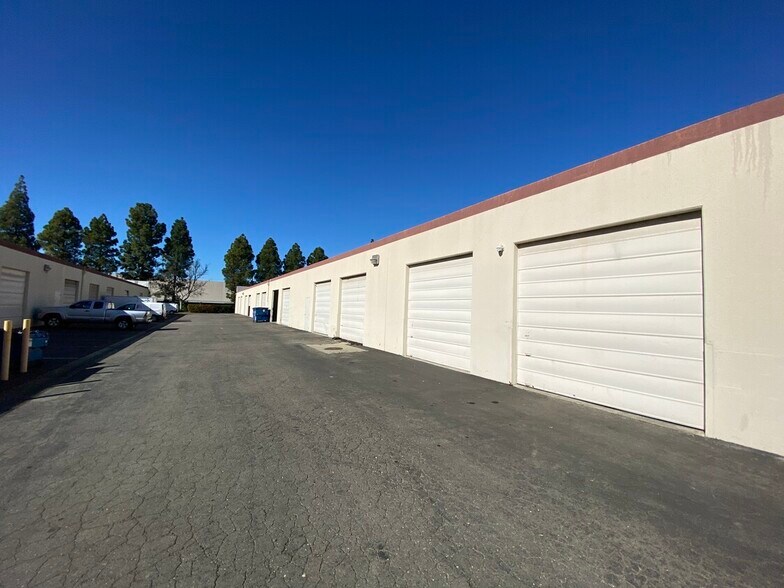 More Photos Of 2485 Autumnvale Dr, San Jose Warehouse For Sale