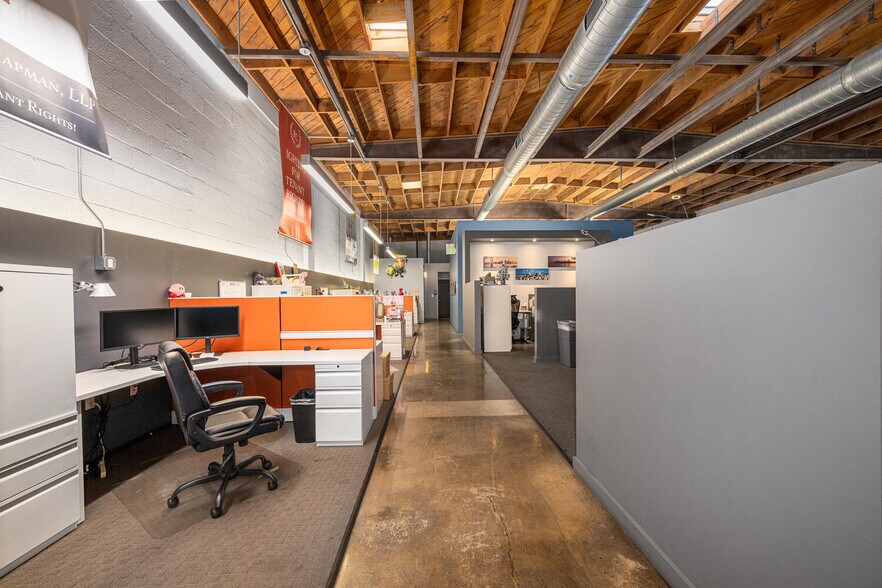 More Photos Of 1342 Coronado Ave, Long Beach Loft Creative Space For Lease