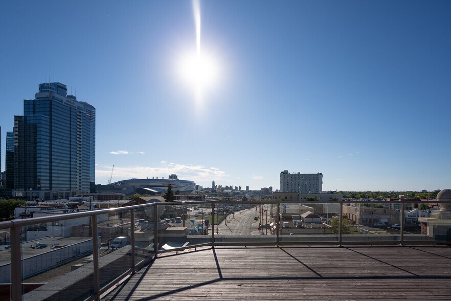 More Photos Of 10601 97th St NW, Edmonton Apartments For Sale