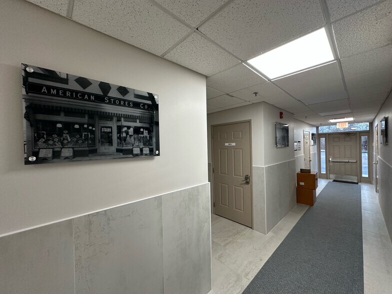 More Photos Of 83 Princeton Ave, Hopewell Medical For Sale