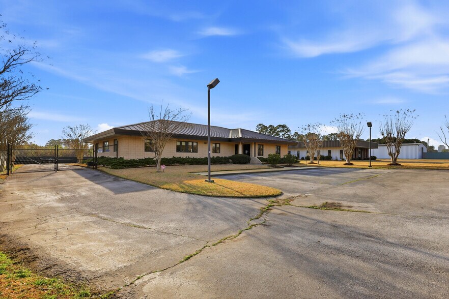 More Photos Of 2857 Hull Rd, Kinston Office For Sale