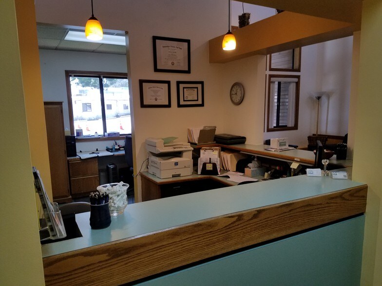 More Photos Of 3235 Main Ave, Durango Medical For Lease