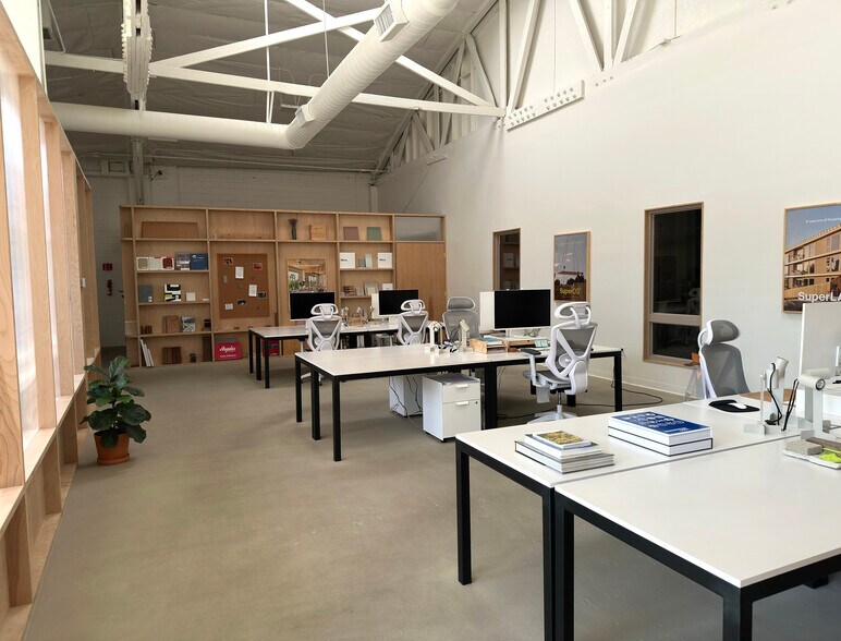 More Photos Of 725 Mateo St, Los Angeles Warehouse For Lease