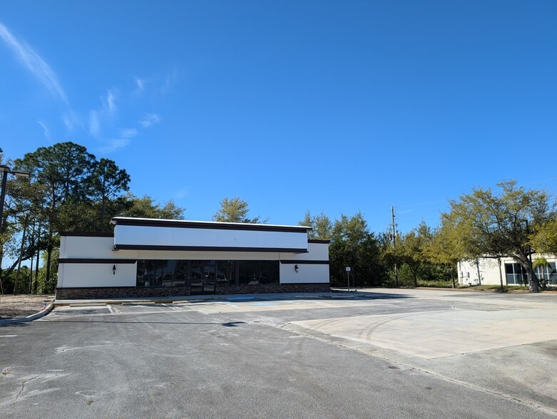 More Photos Of 8801 20th St, Vero Beach Convenience Store For Lease