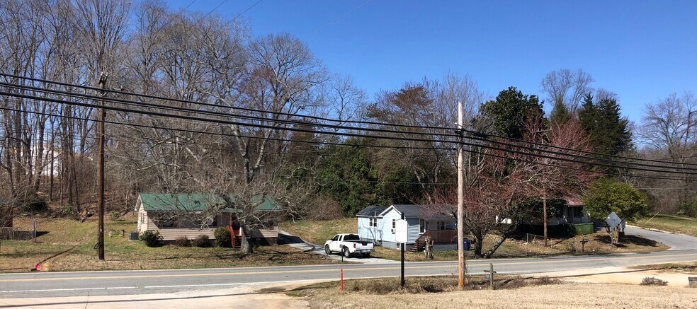More Photos Of 304 N Scientific St, Jamestown Land For Sale