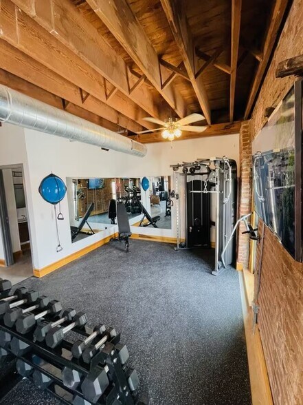 More Photos Of 2615 Washington Ave, Saint Louis Apartments For Sale