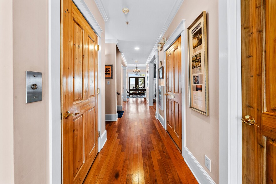 More Photos Of 202 S Mobile St, Fairhope Hospitality For Sale