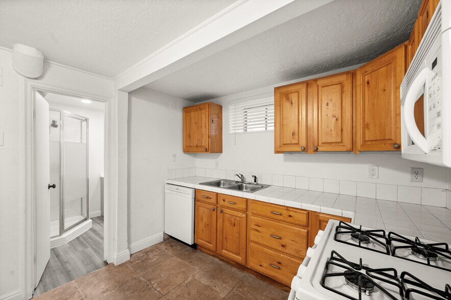 More Photos Of 119 E Leslie Ave, South Salt Lake Apartments For Sale