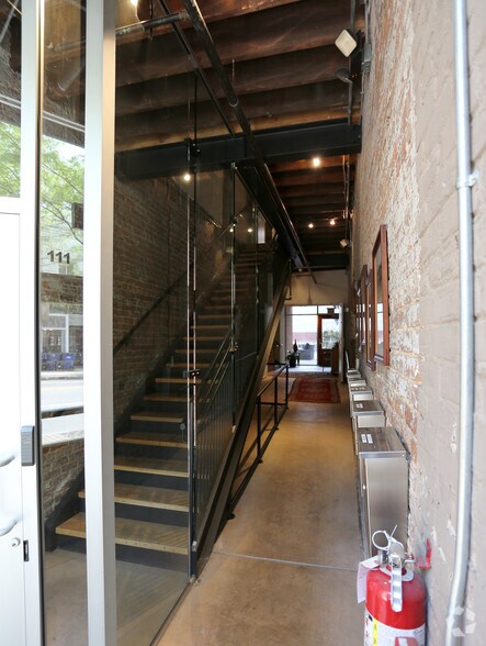 More Photos Of 111 E Hargett St, Raleigh Office For Lease