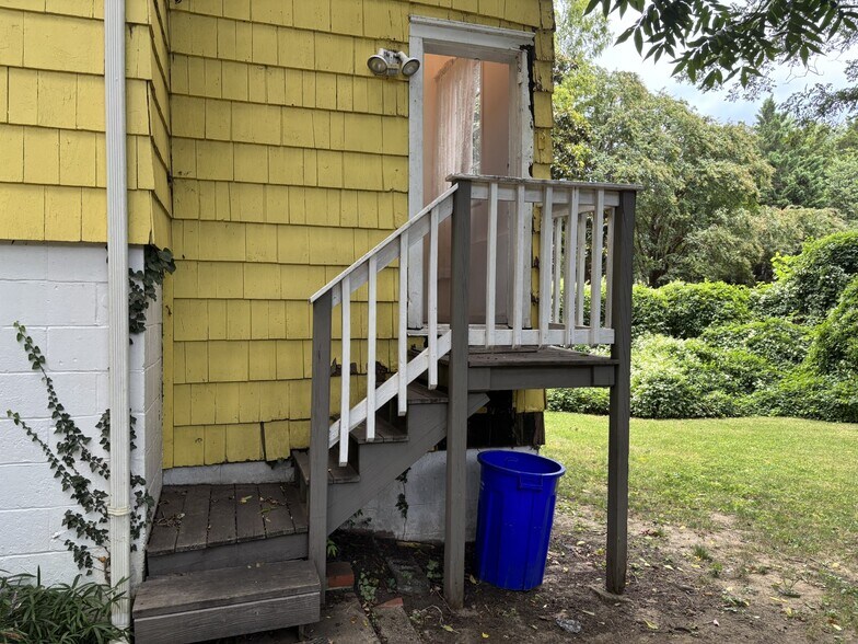 More Photos Of 10 Annapolis St, Annapolis Freestanding For Sale