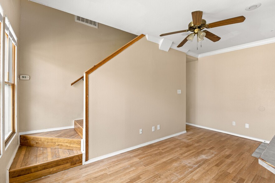 More Photos Of , Dallas Multifamily For Sale