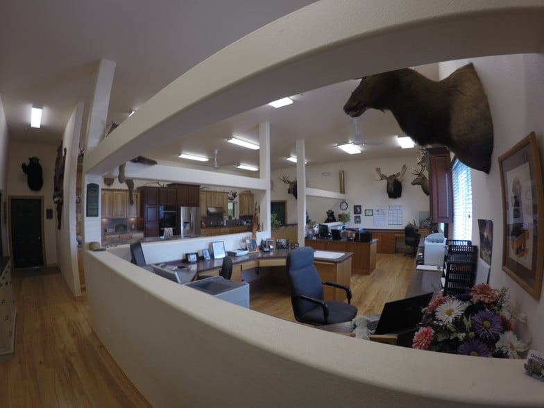 More Photos Of 14080 N Thayer Rd, Rathdrum Warehouse For Sale