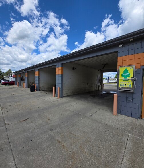 More Photos Of 11561 N Saginaw Rd, Clio Carwash For Sale