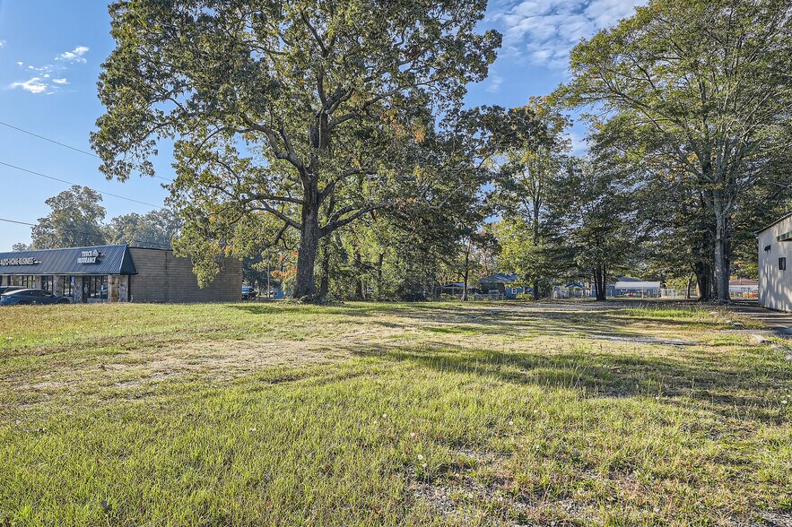 Primary Photo Of 701 Forest Pkwy, Forest Park Land For Sale
