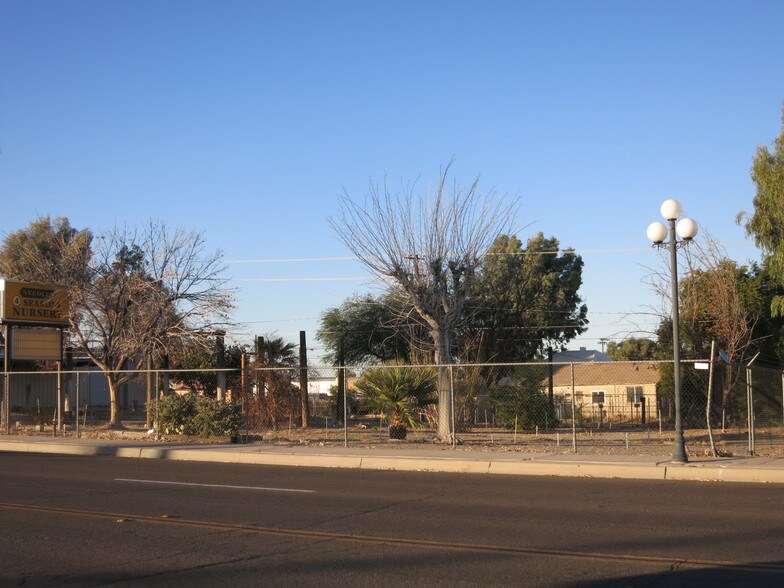 More Photos Of 1150 W Broadway St, Needles Warehouse For Sale