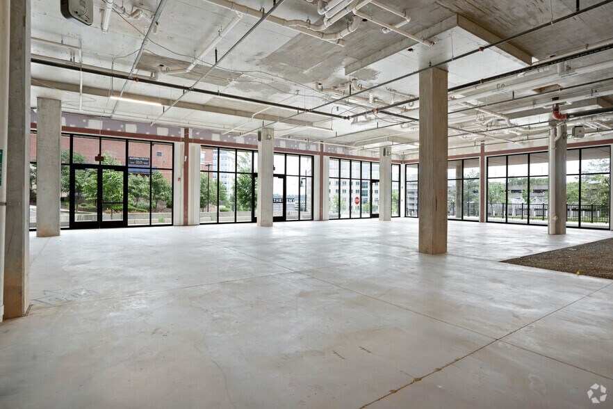 More Photos Of 7730 Harkins Rd, Lanham Apartments For Lease