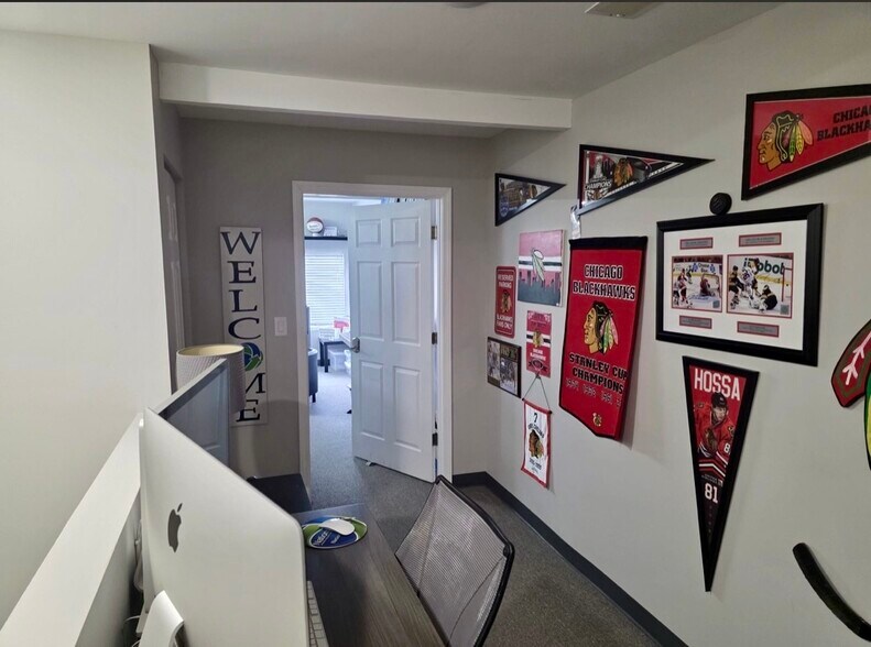 More Photos Of 14001-14027 W Illinois Hwy, New Lenox Warehouse For Lease