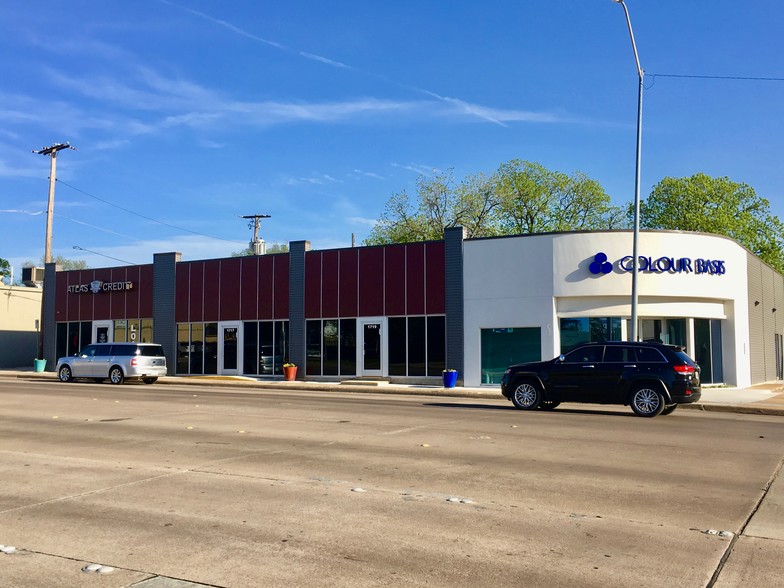 Primary Photo Of 1715-1721 W Berry St, Fort Worth Storefront Retail Office For Lease