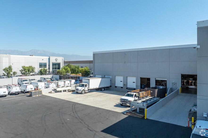 More Photos Of 3675 De Forest Cir, Mira Loma Warehouse For Lease