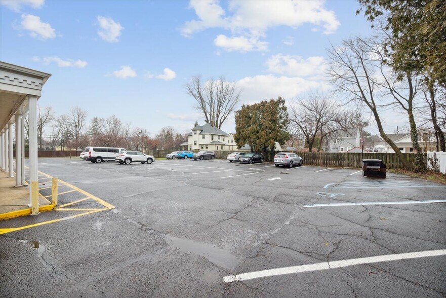 More Photos Of 515 Church St, Bound Brook Medical For Sale