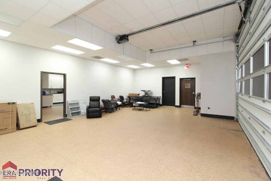 More Photos Of 623 N Commercial Dr, Gillette Office For Lease