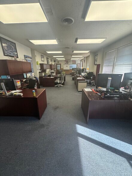 More Photos Of 695 Canosa Ct, Denver Warehouse For Sale