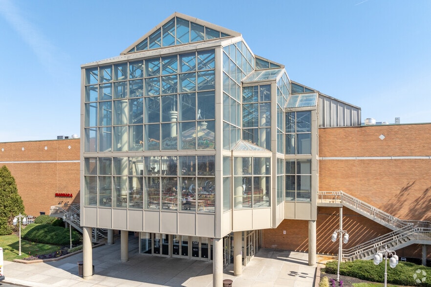 More Photos Of 3710 Highway 9, Freehold General Retail For Lease