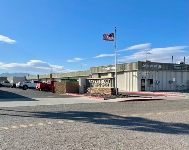 More Photos Of 1600 Acoma Blvd W, Lake Havasu City Warehouse For Lease