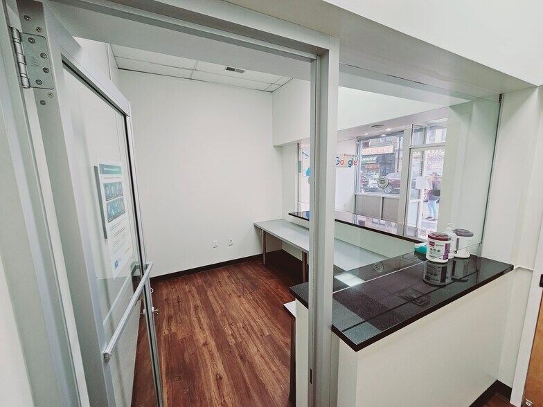 More Photos Of 3801-3807 Bergenline Ave, Union City Storefront Retail Office For Lease