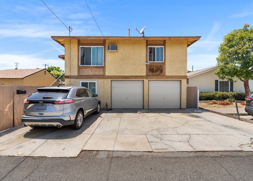 More Photos Of 937 E Palmyra Ave, Orange Apartments For Sale