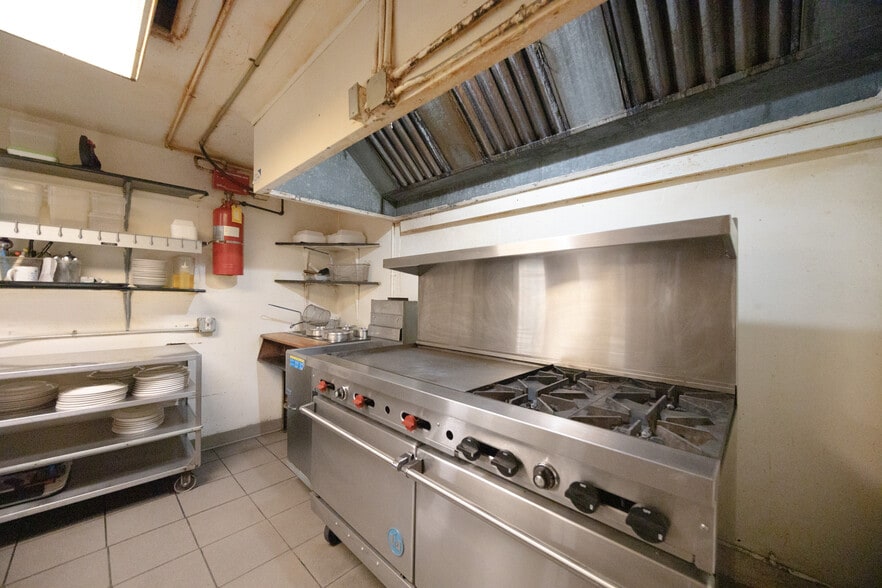 More Photos Of 322 Denver Ave, Fort Lupton Restaurant For Sale