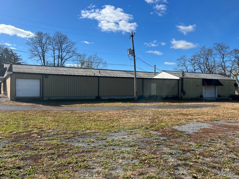 More Photos Of 13324 Pennsylvania Ave, Hagerstown General Retail For Sale