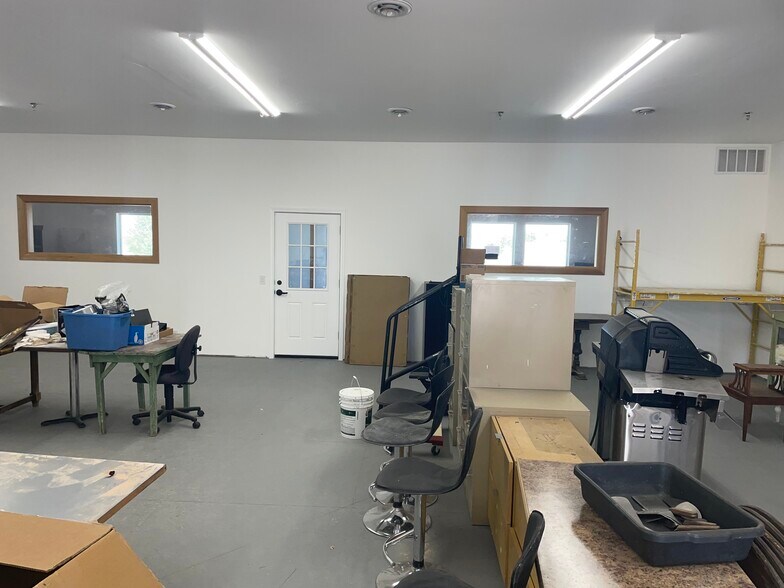 More Photos Of 410 N Id-75, Shoshone Unknown For Lease