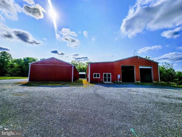 More Photos Of 215 Burkharts ln, Martinsburg Flex For Lease