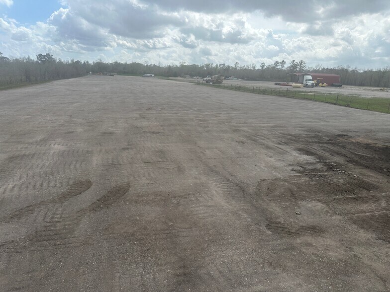 More Photos Of 820 Old Atascocita Rd, Huffman Land For Lease
