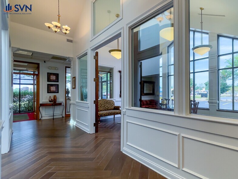 More Photos Of 415 S Main St, Elburn General Retail For Sale