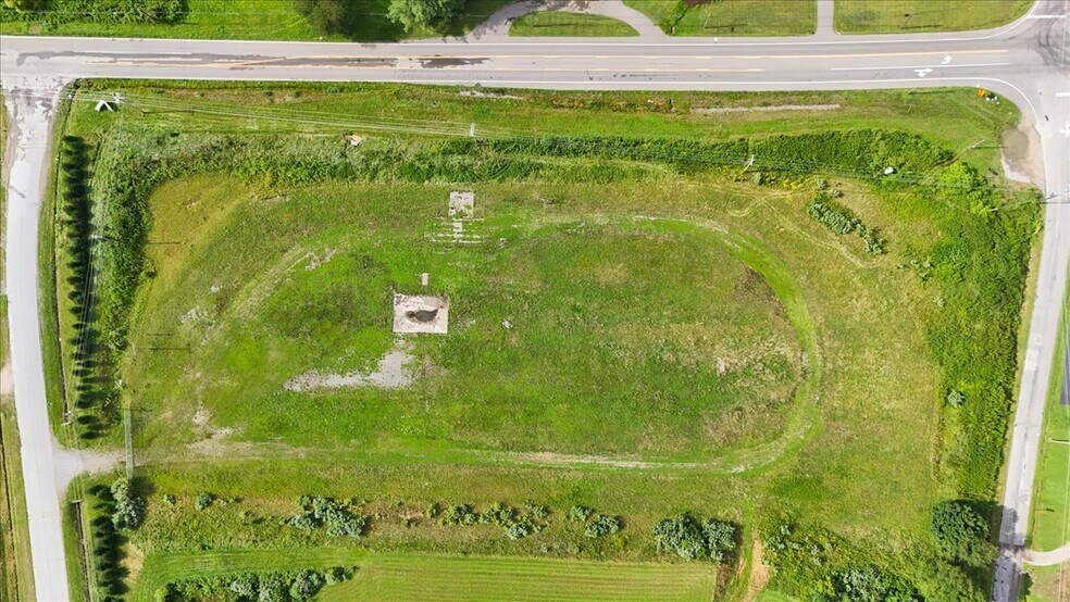More Photos Of 241 Industrial Park Rd, Mountain City Warehouse For Sale