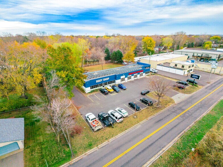 More Photos Of 8443 University Ave NE, Spring Lake Park Auto Repair For Sale