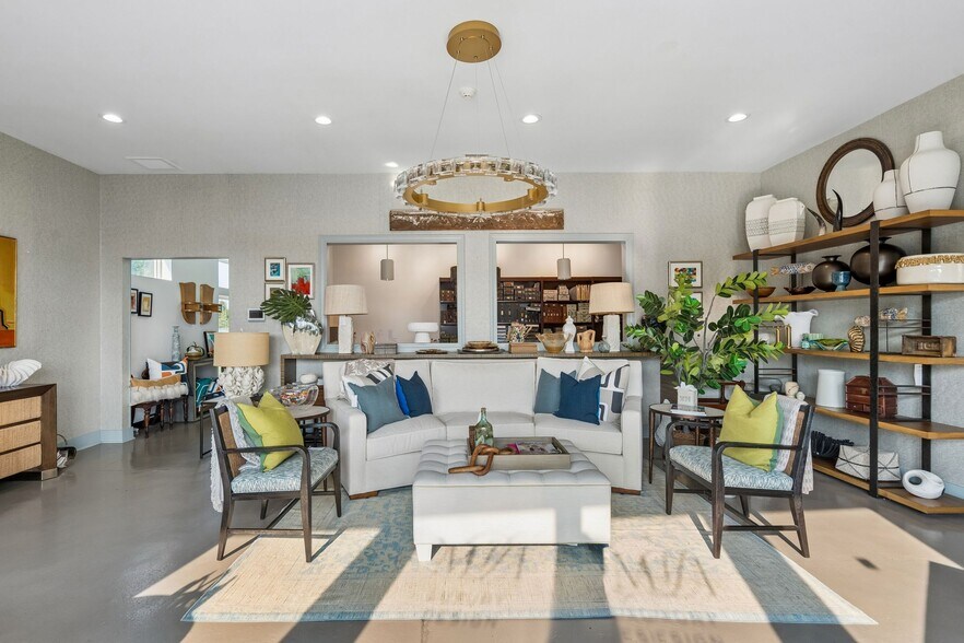 More Photos Of 1557 Meeting Street Rd, North Charleston Freestanding For Sale