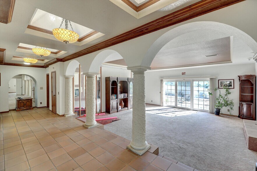 More Photos Of 784 Pomello Dr, Claremont Assisted Living For Lease