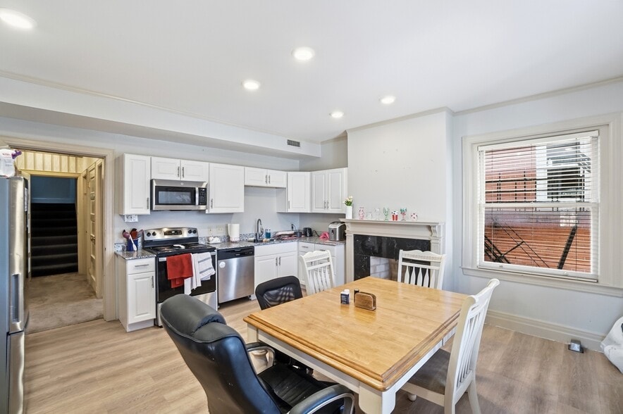 More Photos Of 2406 Auburn Ave, Cincinnati Office Residential For Sale