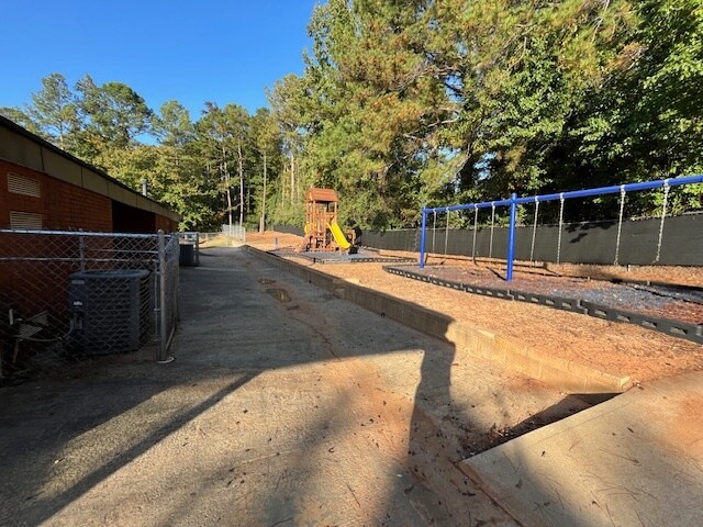 More Photos Of 699 Village Square Dr, Stone Mountain Daycare Center For Sale