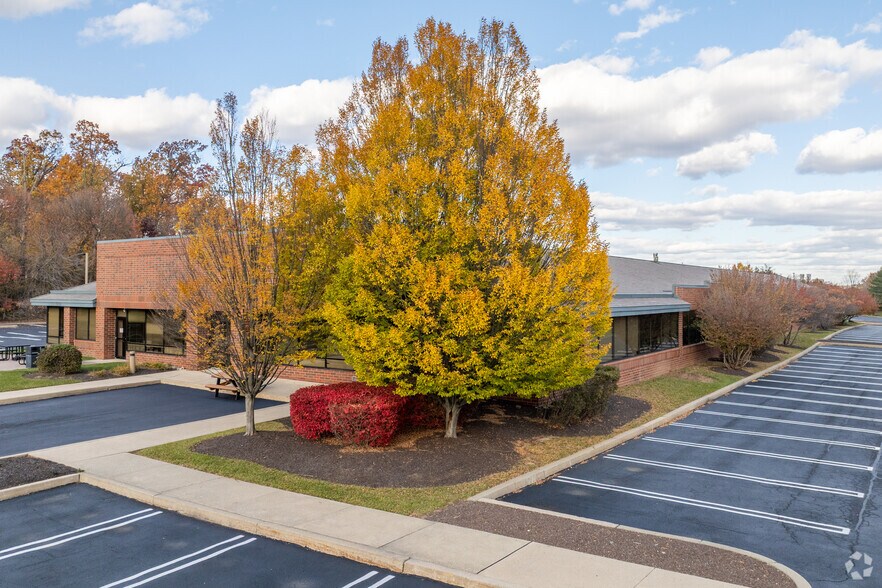 More Photos Of 2520 Renaissance Blvd, King Of Prussia Office For Lease