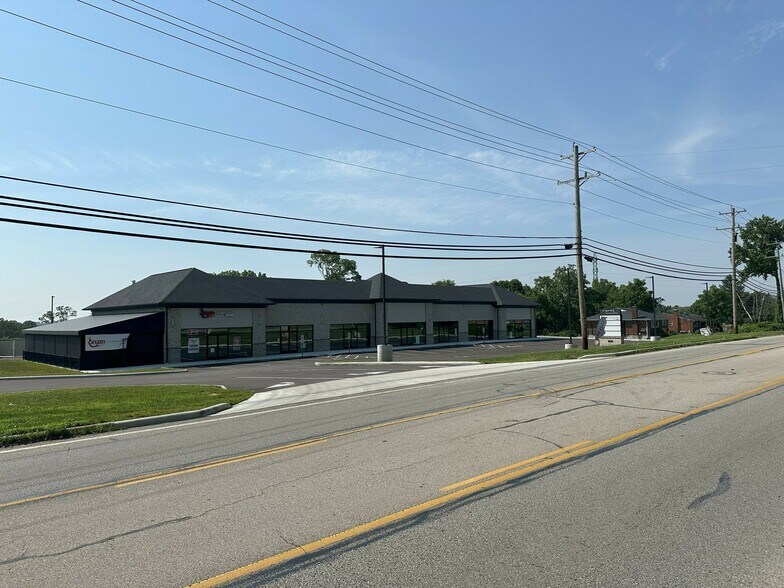 More Photos Of 9774 Cincinnati Columbus Rd, West Chester Storefront For Sale